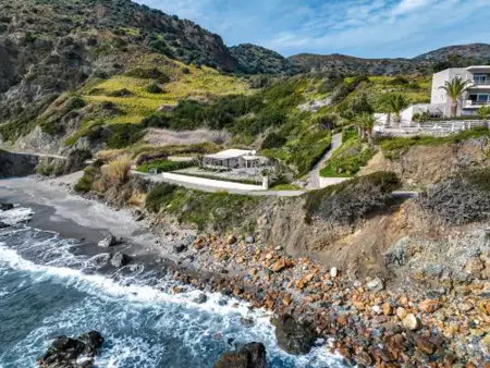Anatolika beach cottage - East of Prevelis villas