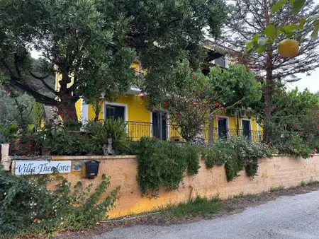 Villa Theodora
