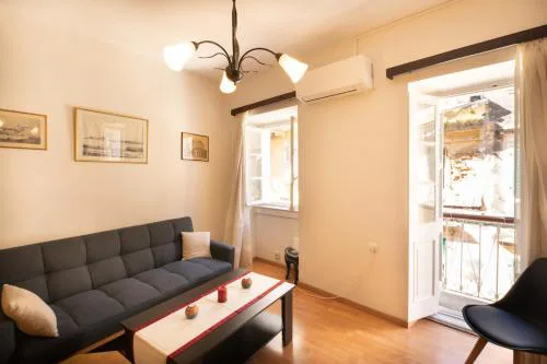 Andrew's Old Town Apartment by CorfuEscapes