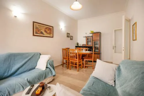 Anthia Apartment