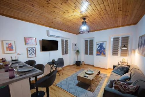 Casa Kantouni