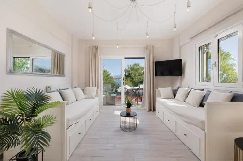 Corfu Town Luxury Studio -C