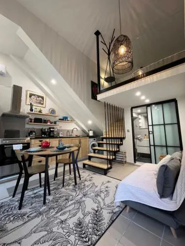 Cute Tiny Loft in Mantouki