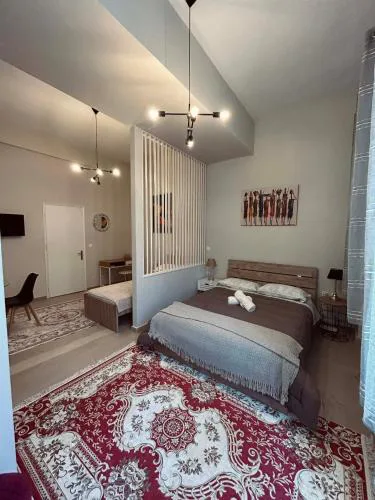 DORA'S APARTMENTS STUDIO 1