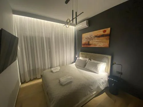 Kostas Lux apartment