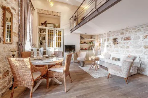 Mouragia Loft - Waterfront Old Corfu Town