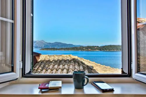 Mouragia Sea View Apartment