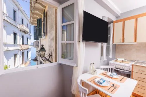 Mouragia Suites - Sea View Apartment
