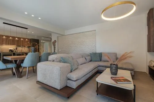 MVM Luxe Suite