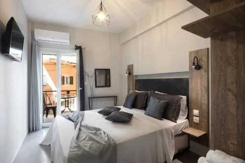 Nefeli boutique city Suite