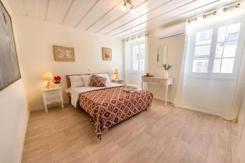 The Artist's Apartment by Konnect, Old Corfu Town