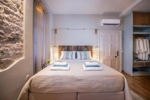 The "Fan" studio in the heart of Old Corfu Town