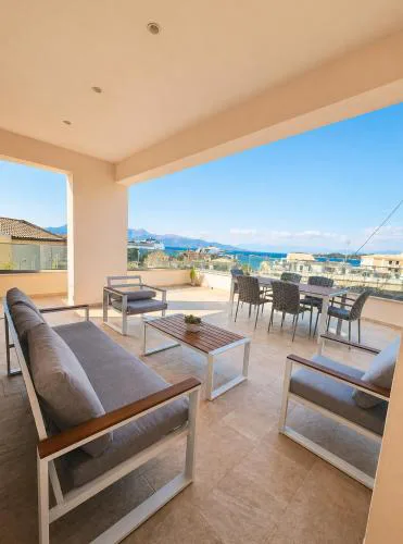 Théa Luxury Apartments Corfu Town