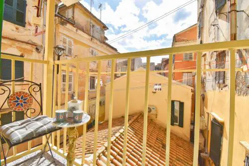 Venetian Well Gallery apartment in Corfu Old Town