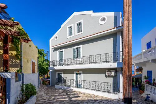 FOURLANOU HOUSE