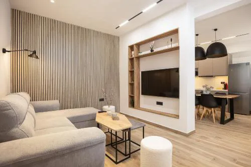 2BR Central Chania, Steps to Koum Kapi & Old Town
