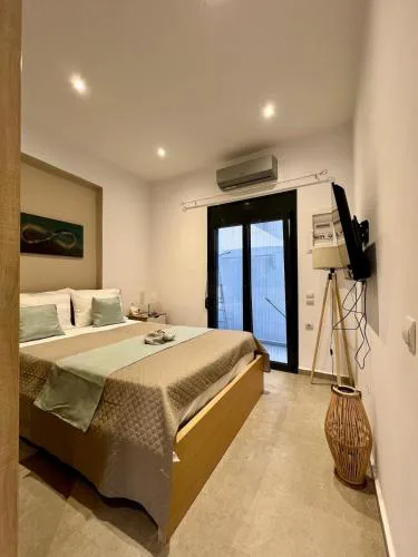 Archo's 1 Smart location , Private parking
