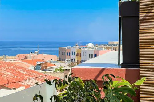 Central old Town house with jacuzzi and yard,4ppl