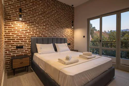 Edward Luxury Suites