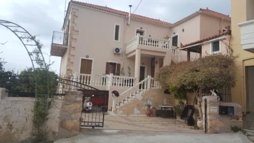 Estrella Studios