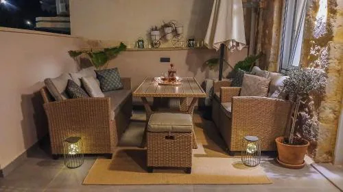 Filoxenia Private 2BR Stone House Patio & Parking