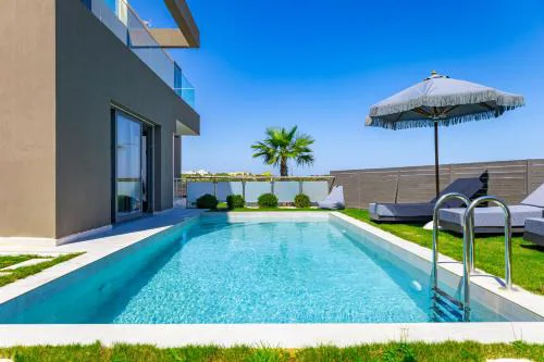 FOGE luxury villa Agios Onoufrios