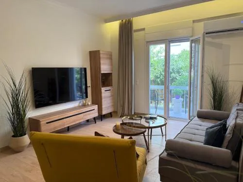 Kalliso City Apartment near the beach
