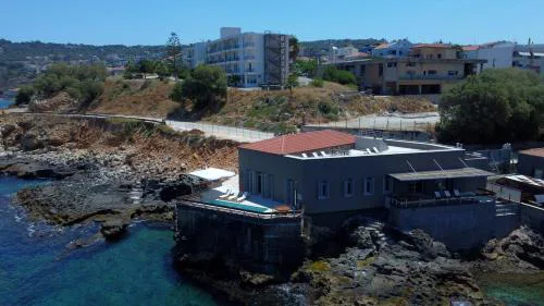 Kormoranos-Hydrobates Waterfront Villa