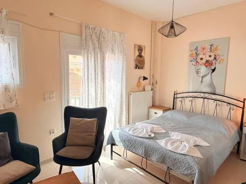 Little Central Apartment-1min walk from everywhere
