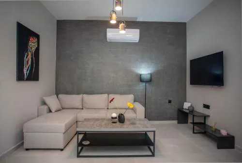 Makel Apartment