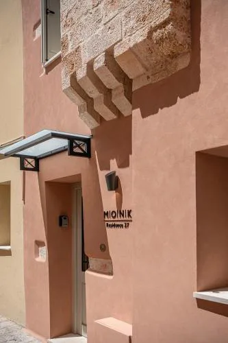 Monk Residence 27 - next to old Venetian Harbor