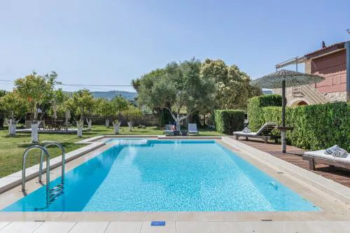 Neriana Villa - Garden Paradise