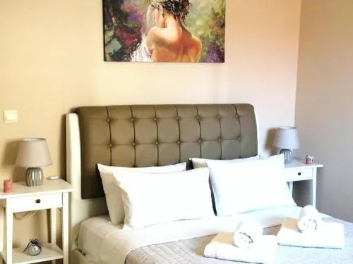 Odyseia Apts I at the center of the City & Old Town
