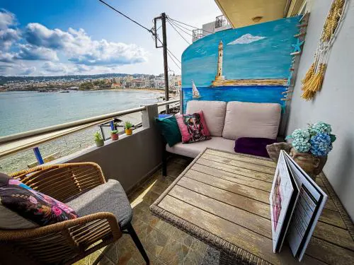 Orpheus House Beachfront 2BR Apartment with Balcony & Sea View Walk to Old Town