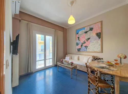 Ortansia, Affordable Flat in Urban Core of Chania