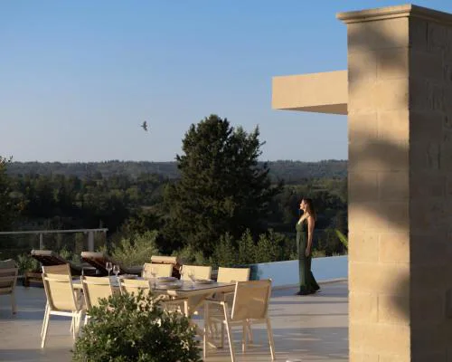 Reflection Villa, Heated Pool & Absolute Seclusion, By ThinkVilla