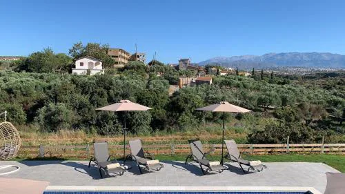 RODOU Suites & Villas