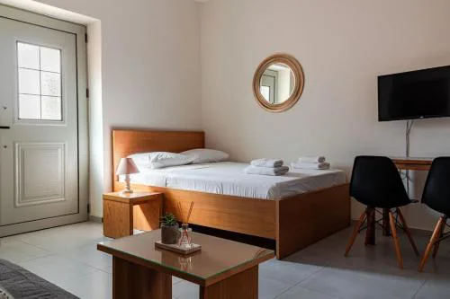 Roidis Apartments -close to city