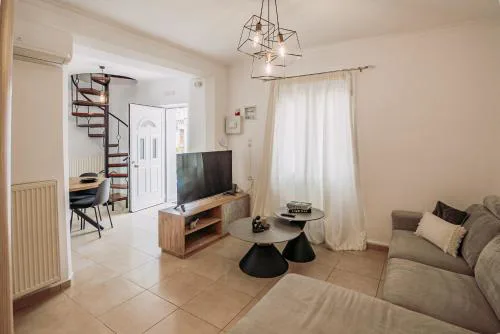 Semeli House