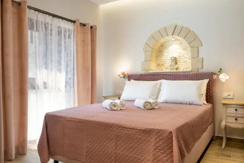 The Owl House near Chania City Centre