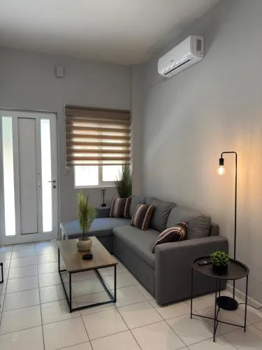 Unique Apartment 3