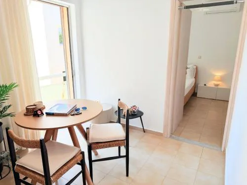 Yia Banaki 1 Min Walk To Beach old Town 7min Walk