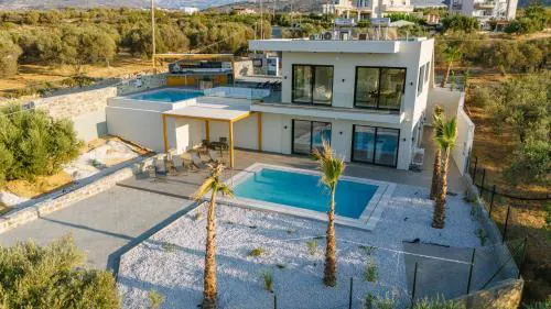 Aetheria & Aura Suites by Temma Villas