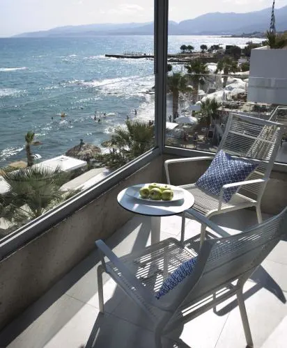 Glaros Royal Beach Hotel