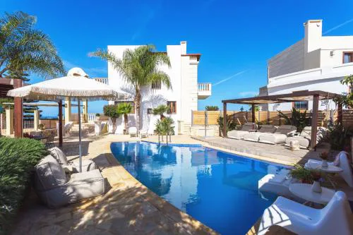 Sunshine Villa with Private Pool by Estia