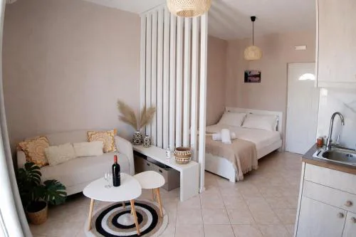 Verano Vista Apartment_near the sea-free parking