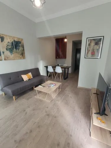 Center Twin Apartments - 1