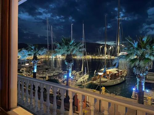Chios Port Apartments - B1