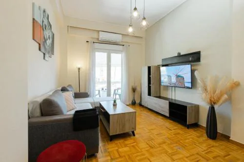 Feel's Like Home Apartment in Chios Town