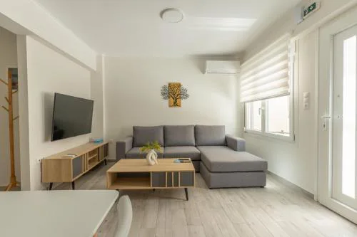 Luxury apartment in Chios 2